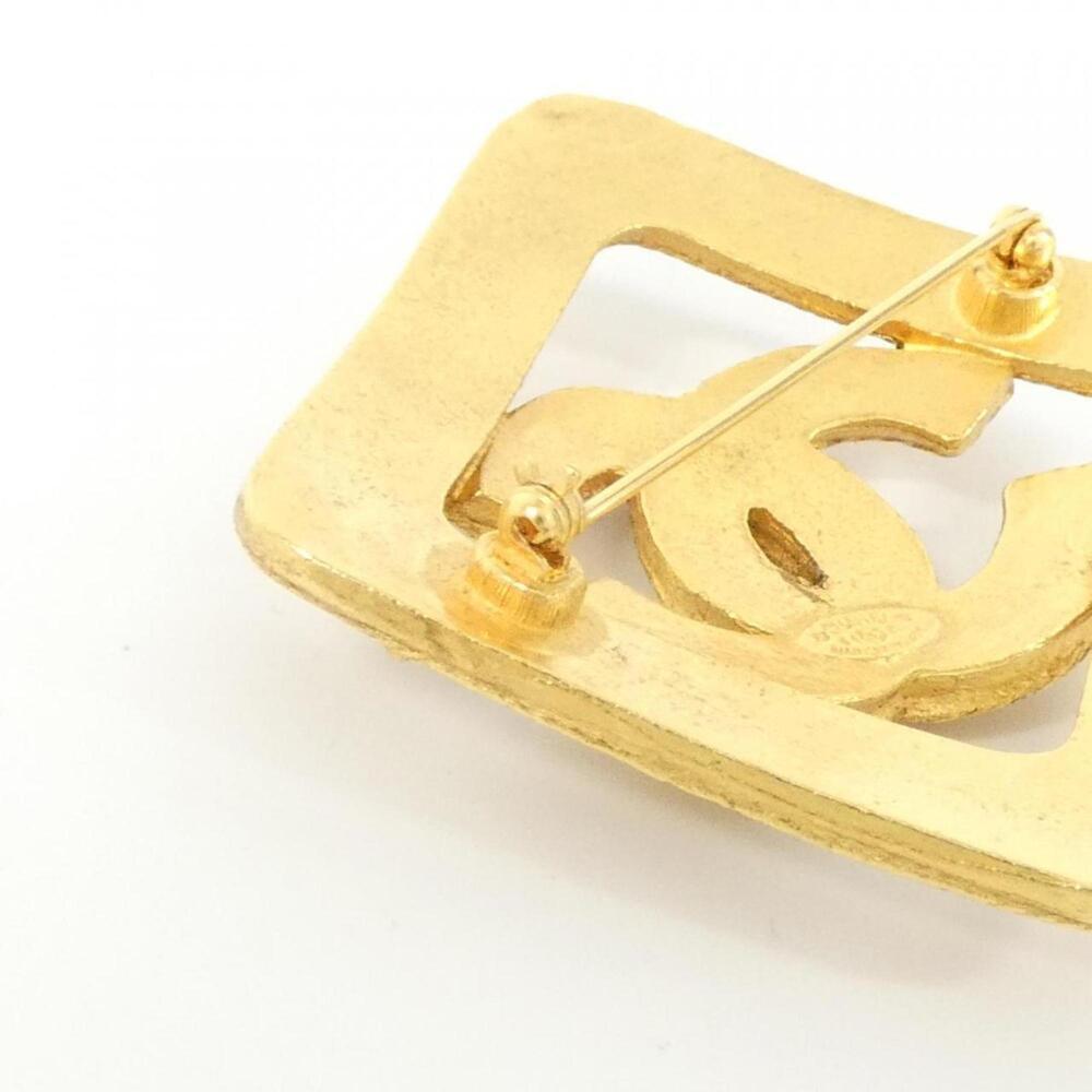 CHANEL Gold Brooch - Picture 4 of 4